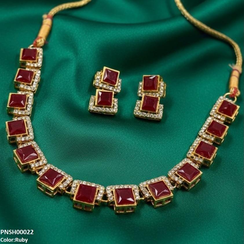 Yellotee FRN Square Necklace Set Elegant Jewelry