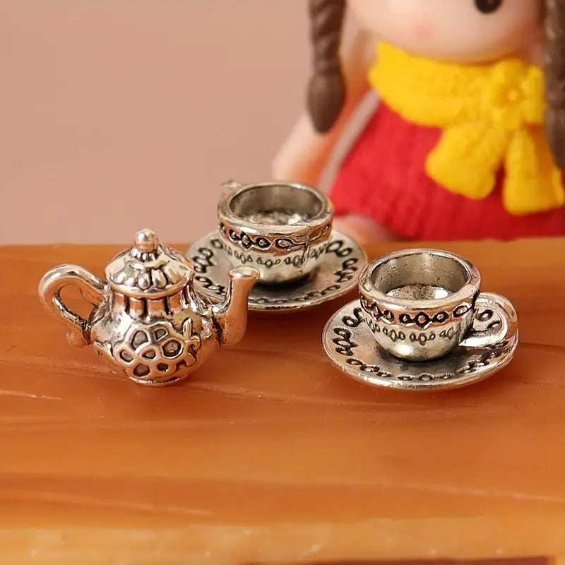 Yellotee Mini Vintage Tea Set 3pcs Silver Floral