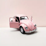 Pink Volkswagen Beetle Diecast Car Model with Openable Doors – Collectible Toy