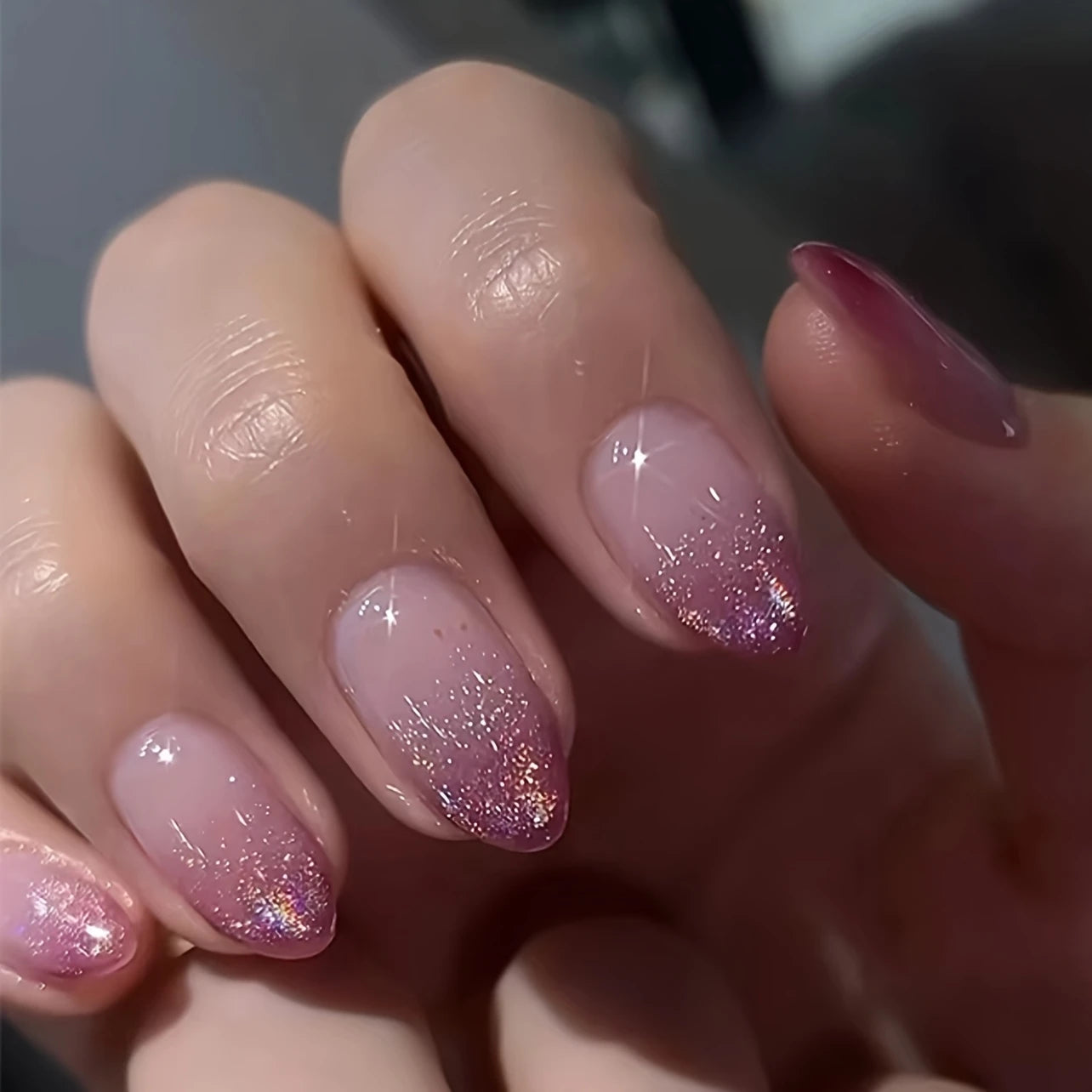 elloTee 24pcs almond-shaped short press-on nails with purple gradient glossy finish in French minimalist style